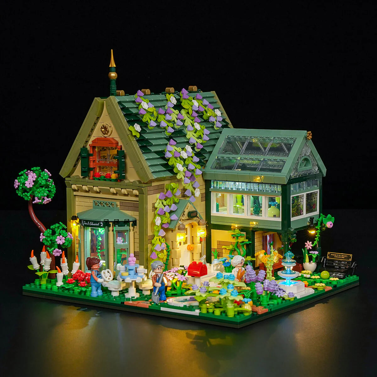 Lumibricks 10013 - Garden Cottage
