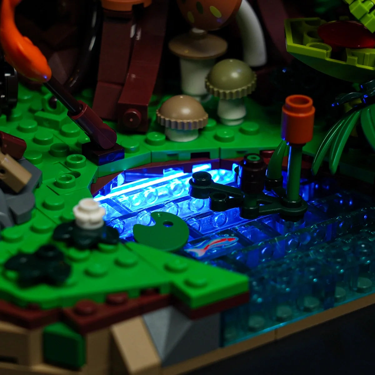 Lumibricks 10016 - Explorer Treehouse