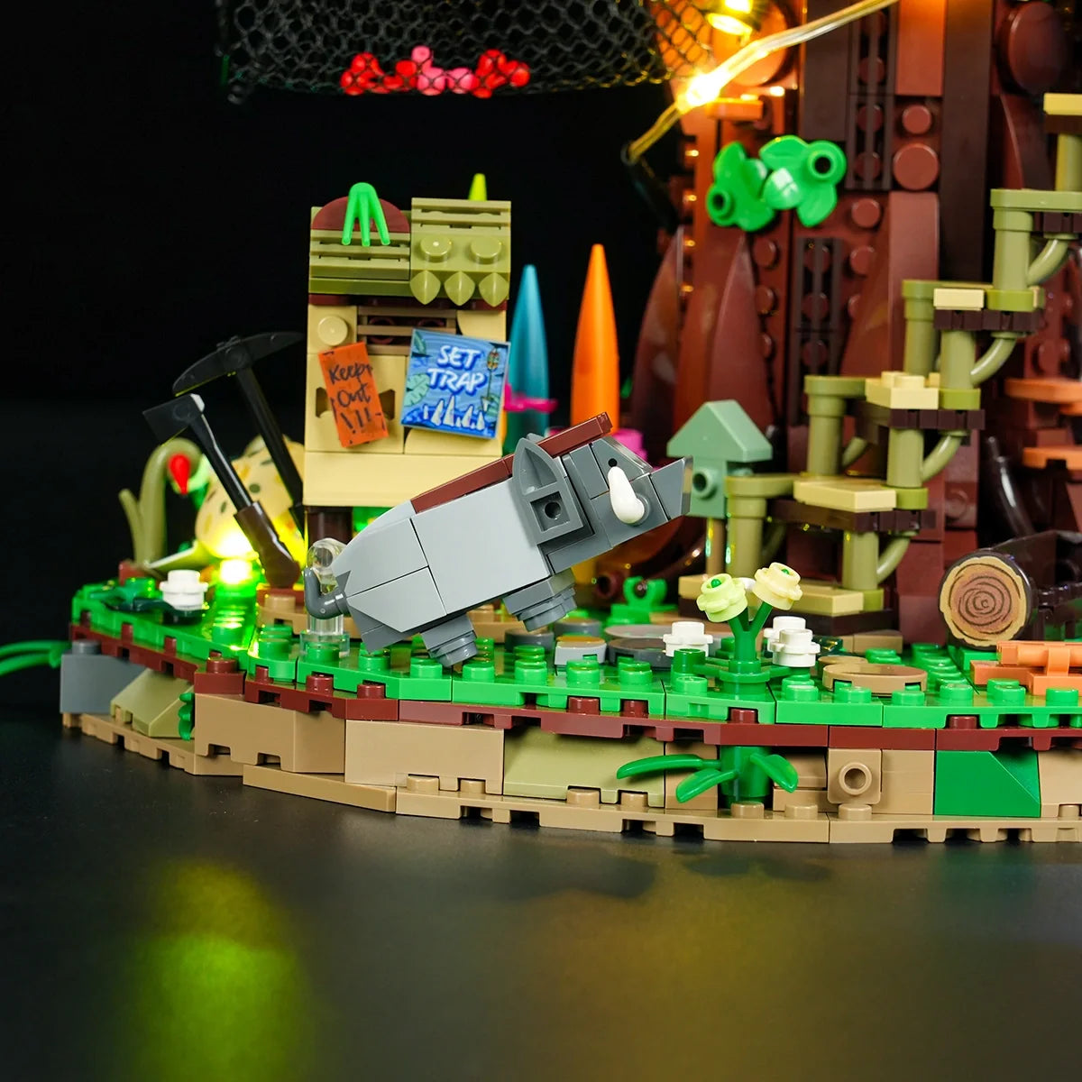 Lumibricks 10016 - Explorer Treehouse