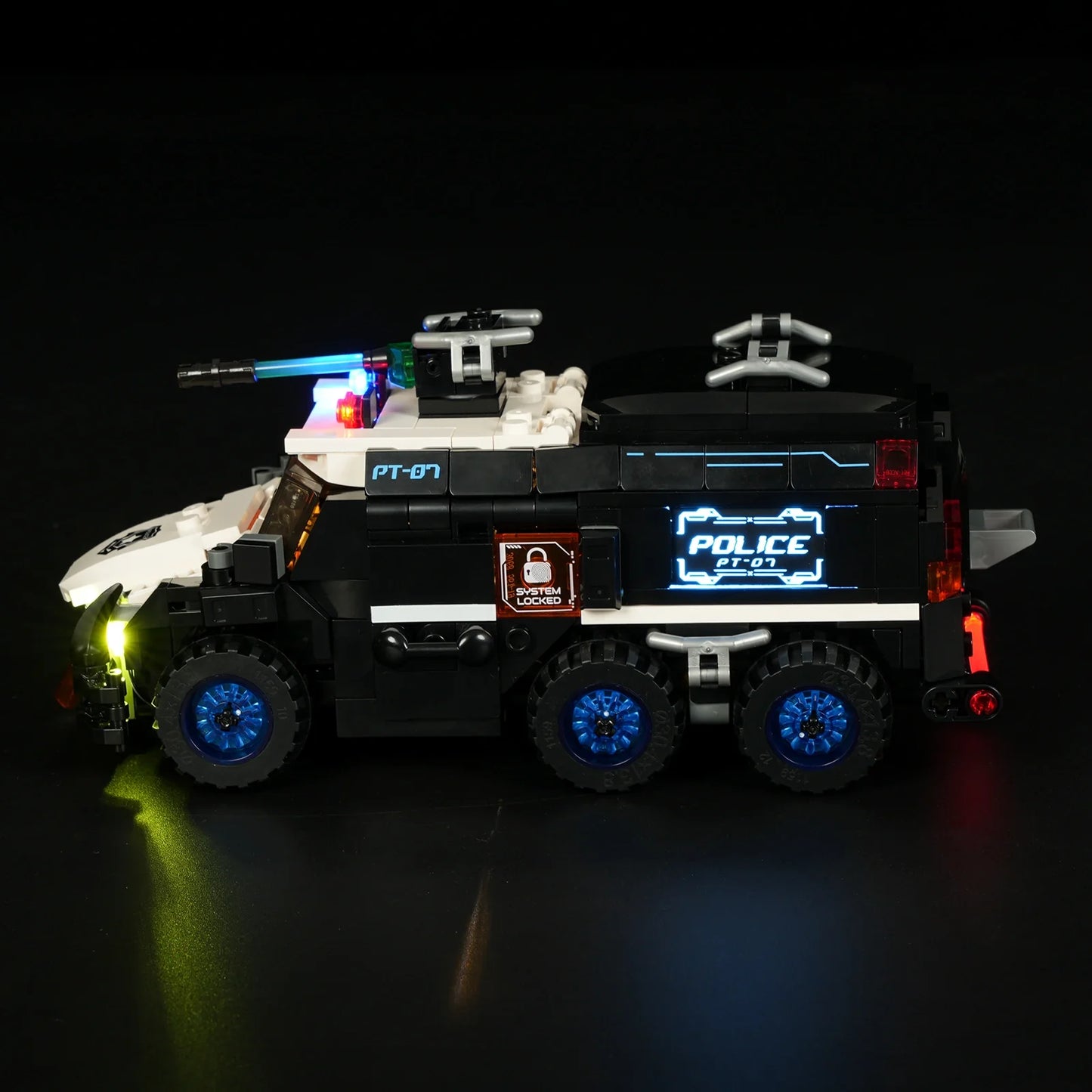 Lumibricks 17008 - Police Urban Convoy