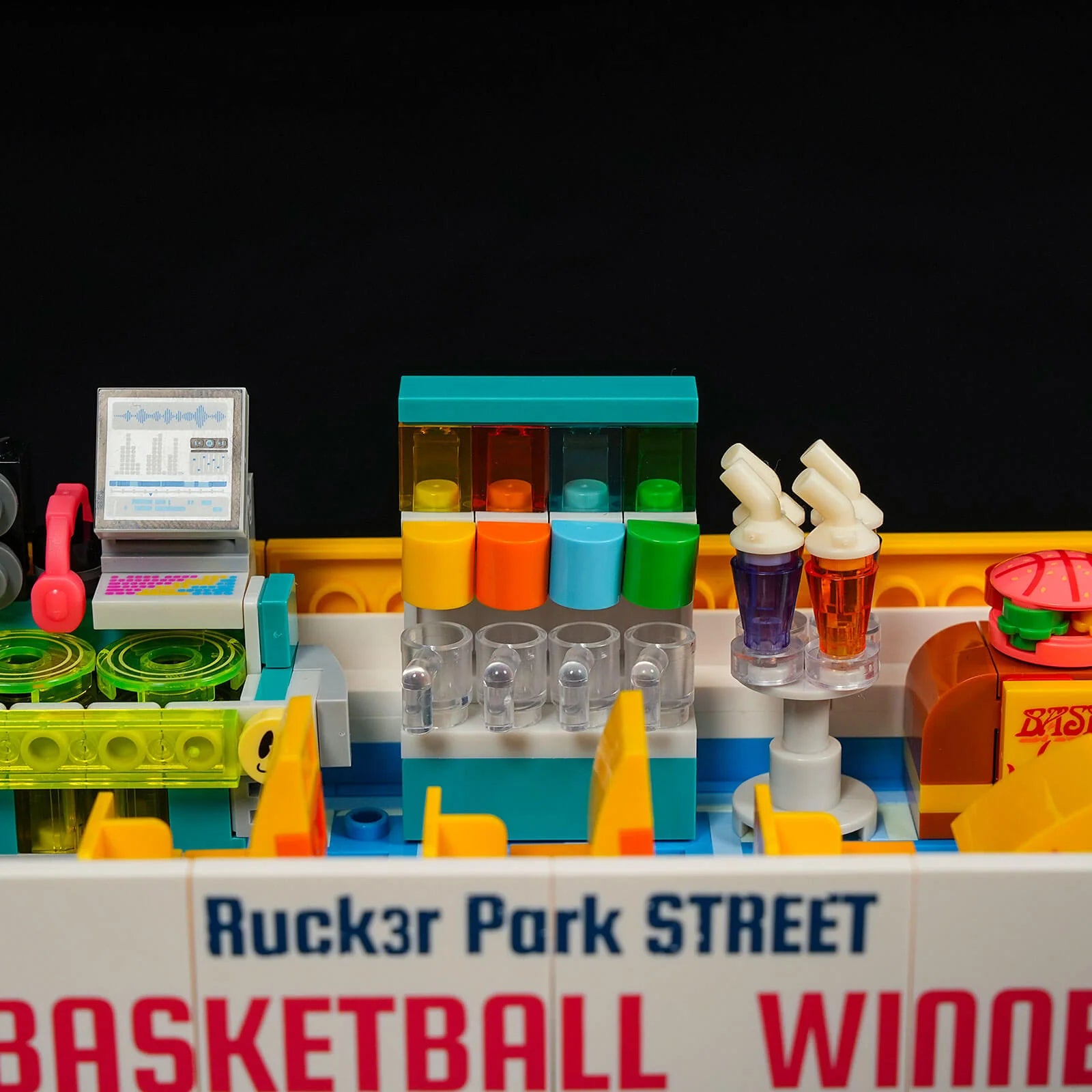 Lumibricks 19010 - Streetball Tour Bus - Streetball-Tourbus