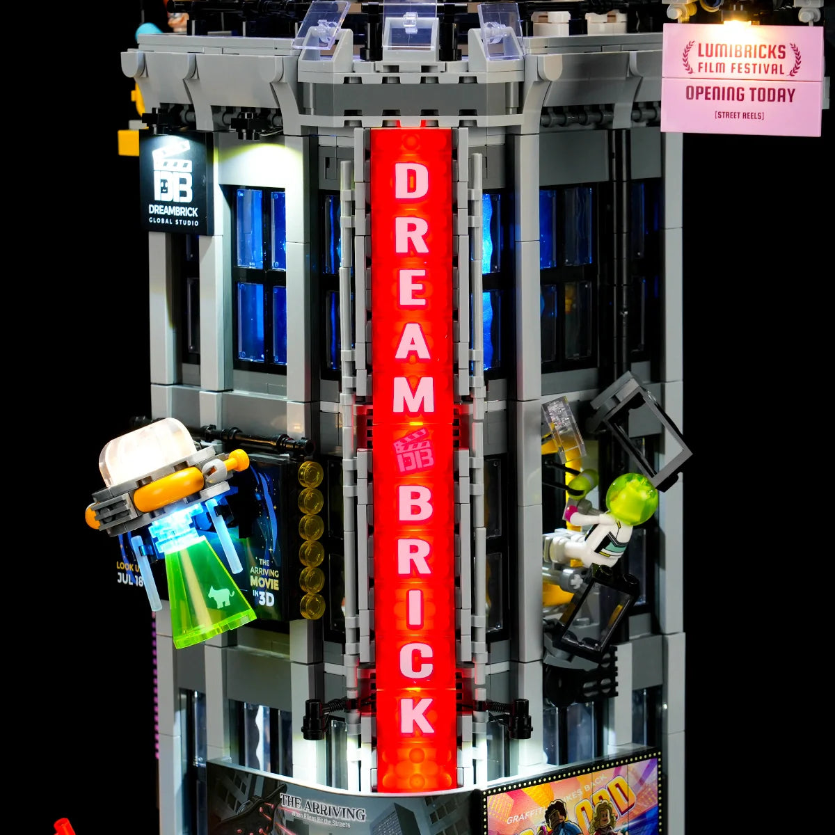 Lumibricks 19015 - Film Studio Tower