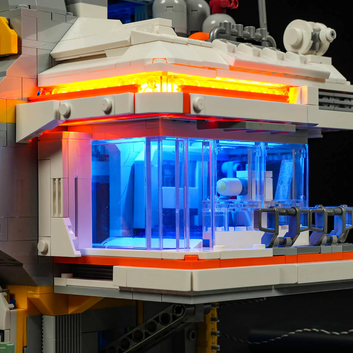 Lumibricks 20007 / L9087 - Alien Frontier: Bounty Hub - Alien Frontier: Bounty Hub