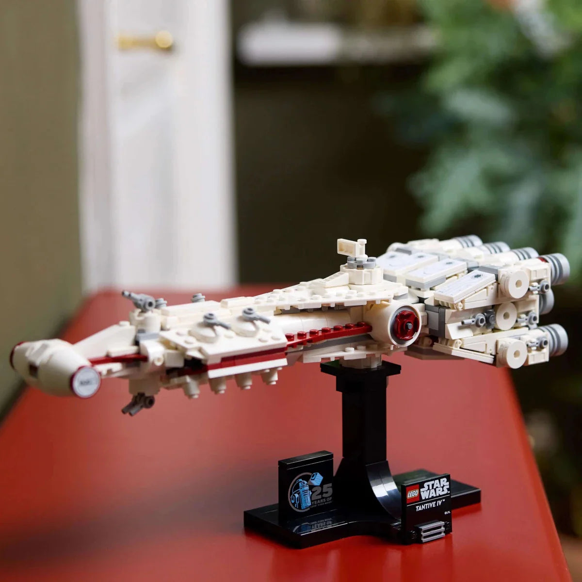 Tantive IV™ - 75376