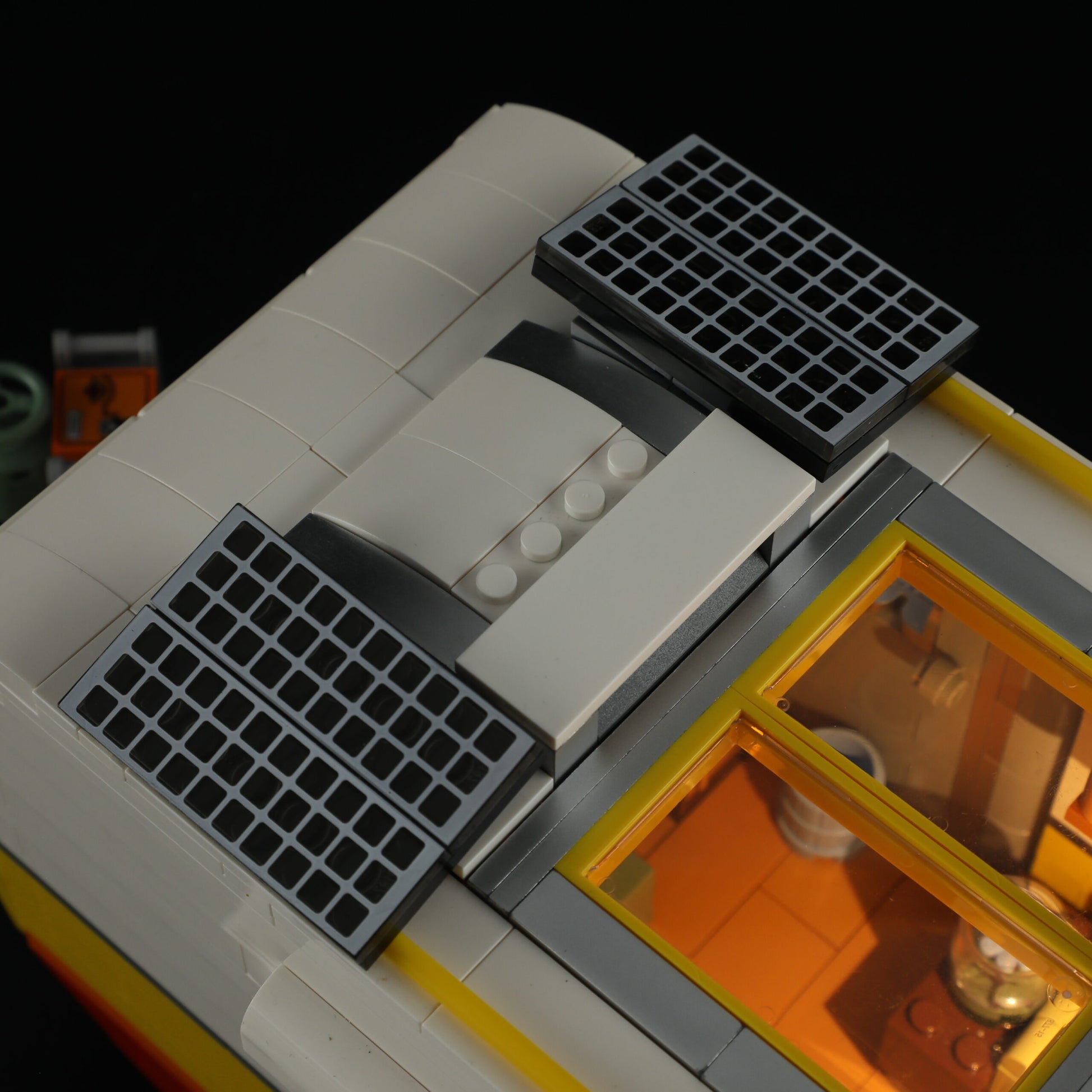 Lumibricks Funwhole F9032 - Travel Trailer - Wohnwagen