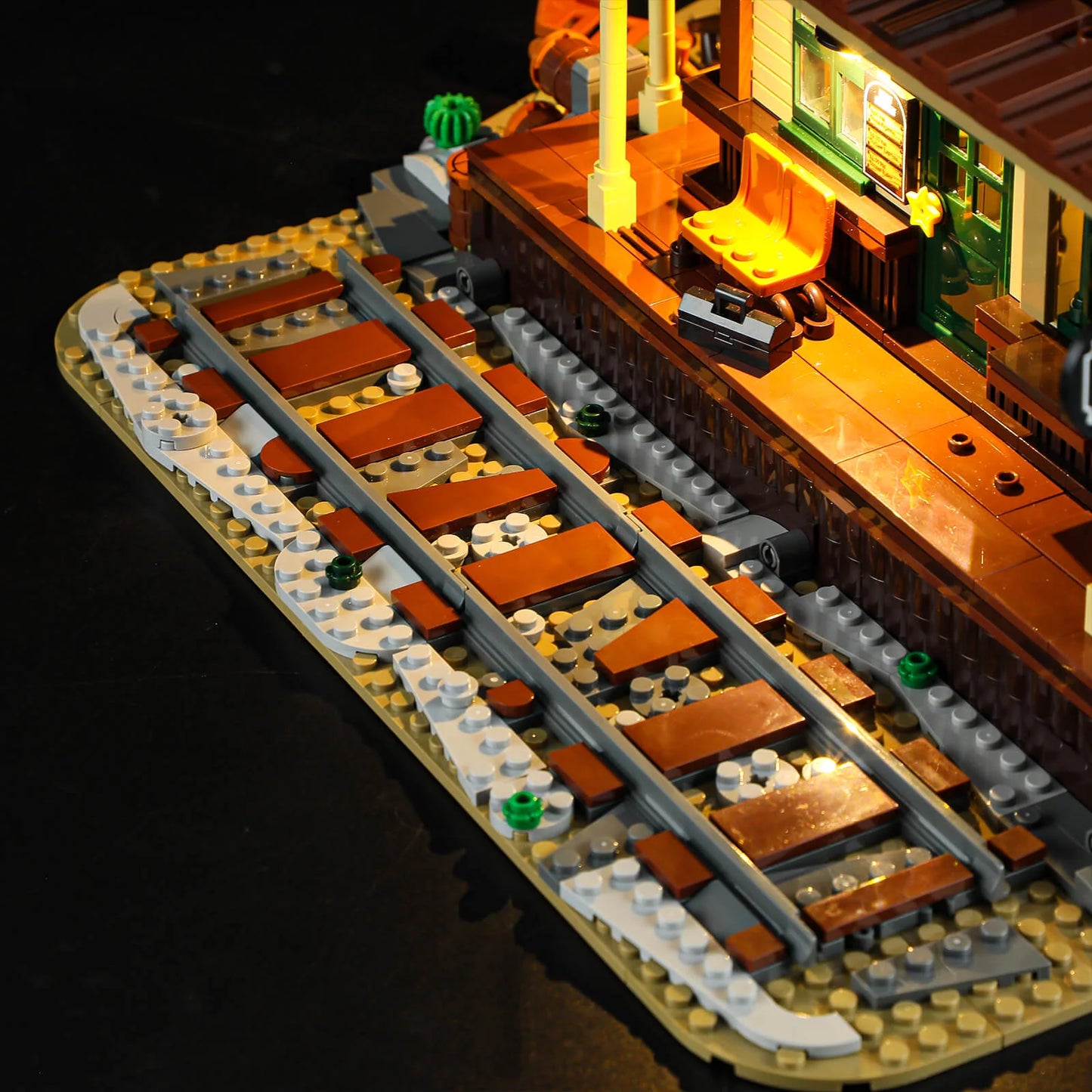 Lumibricks F9039 - West Train Station - Bahnhof des Wilden Westens