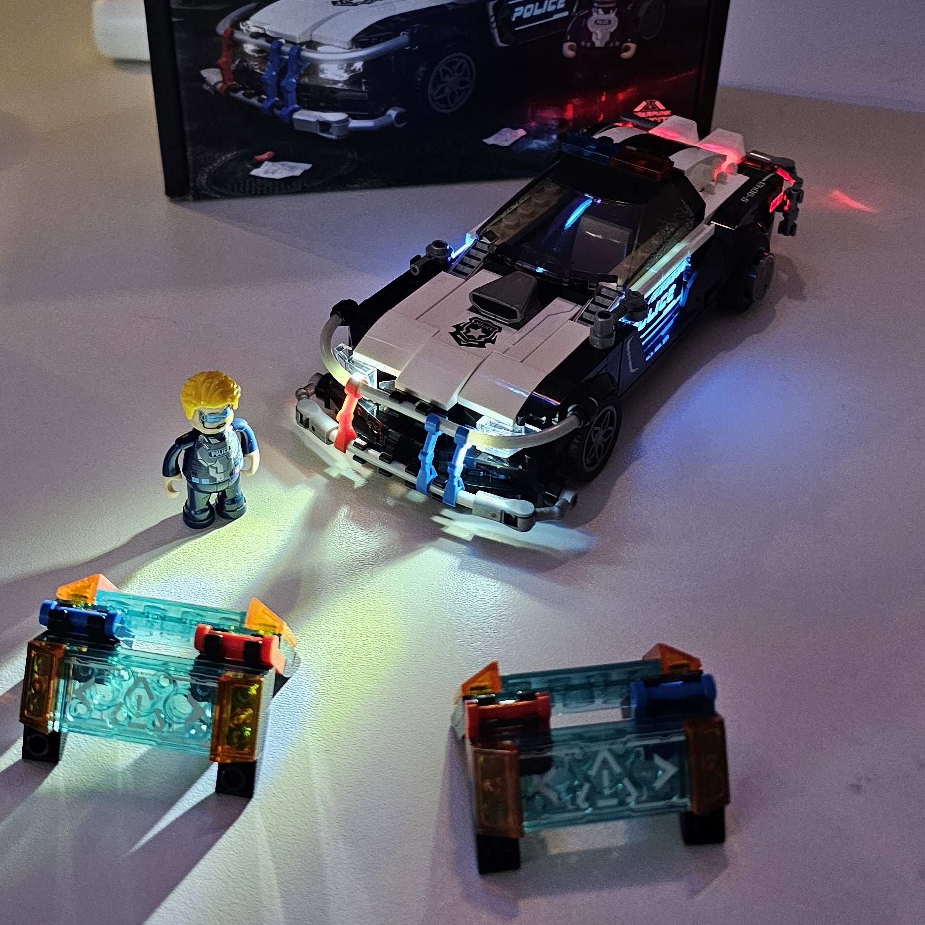 Lumibricks F9043 - Police Patrol Car - Streifenwagen der Polizei - USED