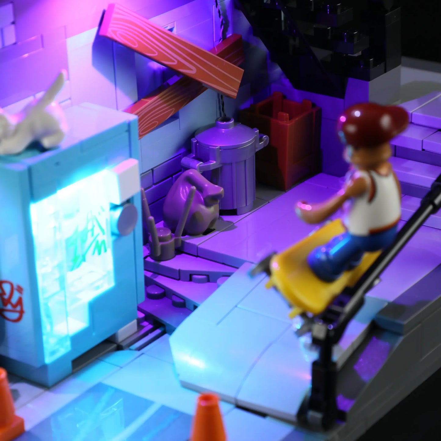 Lumibricks F9051 - Skateboard Shop - Skateshop