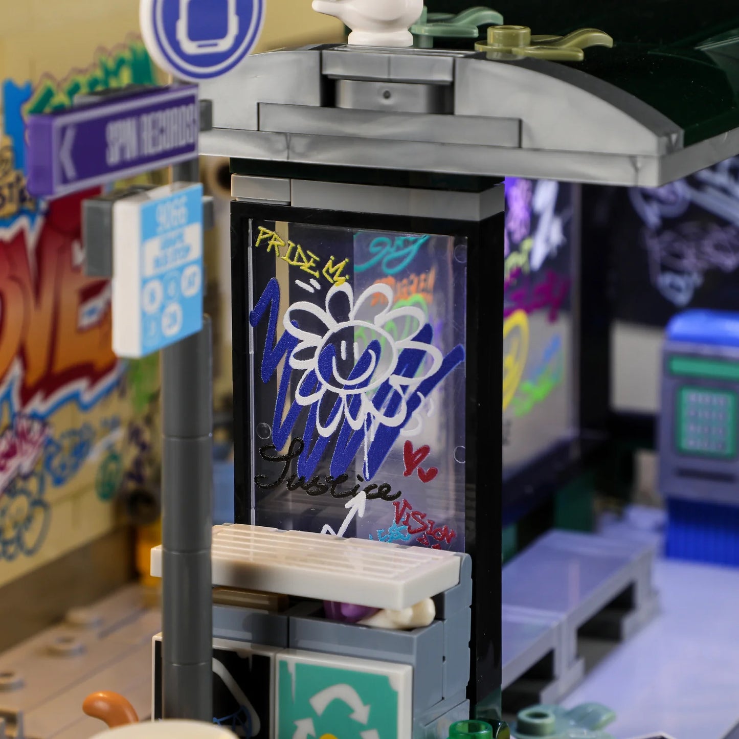 Lumibricks F9066 - Graffiti Bus Stop - Graffiti-Bushaltestelle