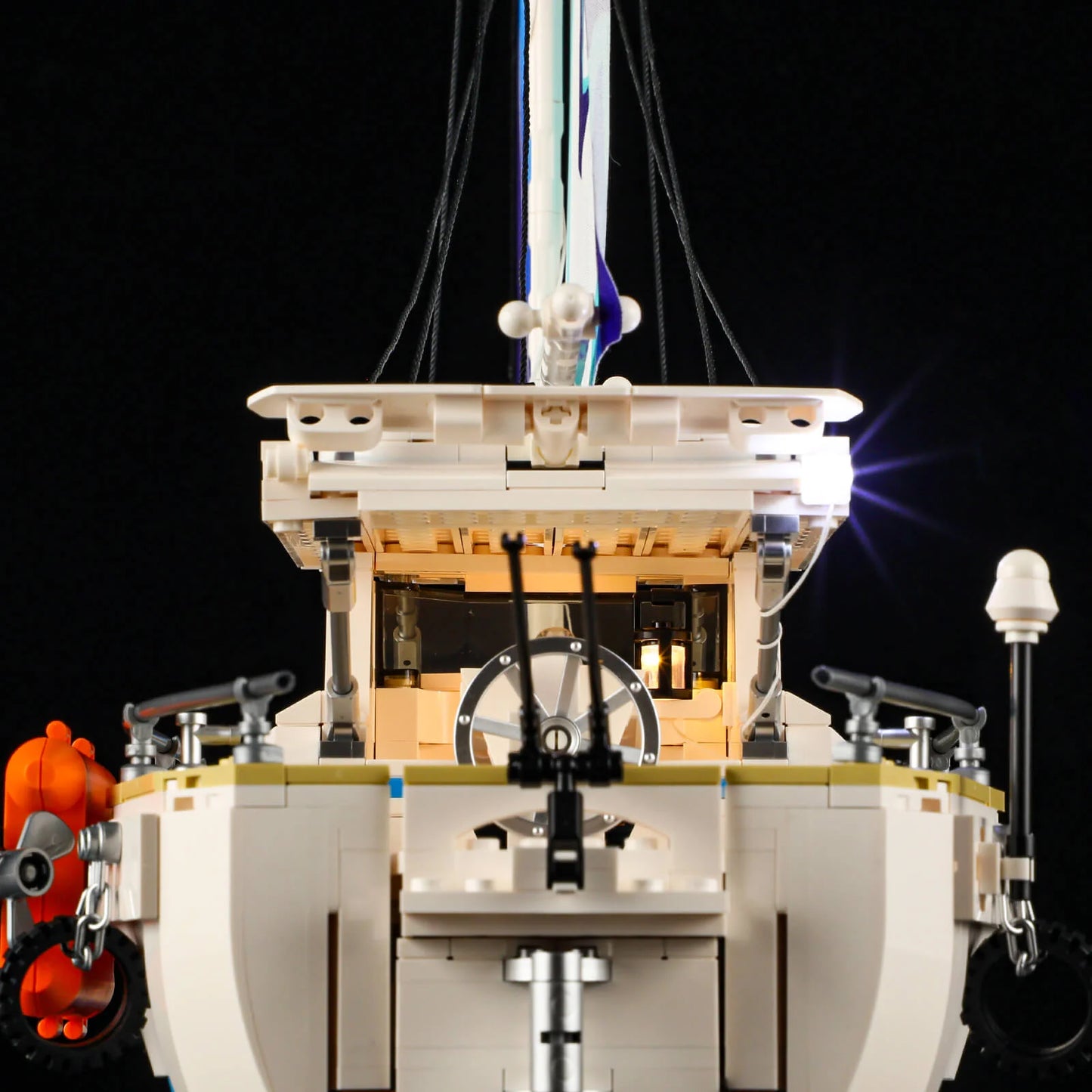 Lumibricks F9074 - The Sailboat: La Brisa - Das Segelboot: La Brisa