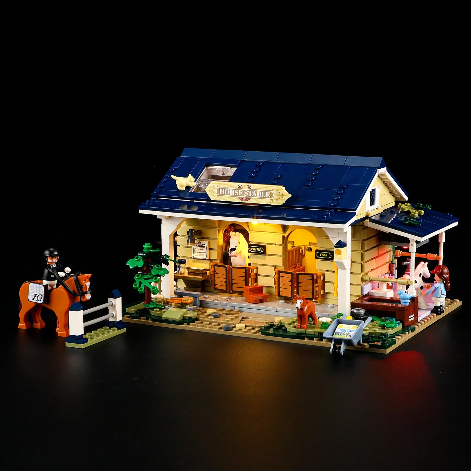Lumibricks F9080 - Horse Stable - Pferdestall
