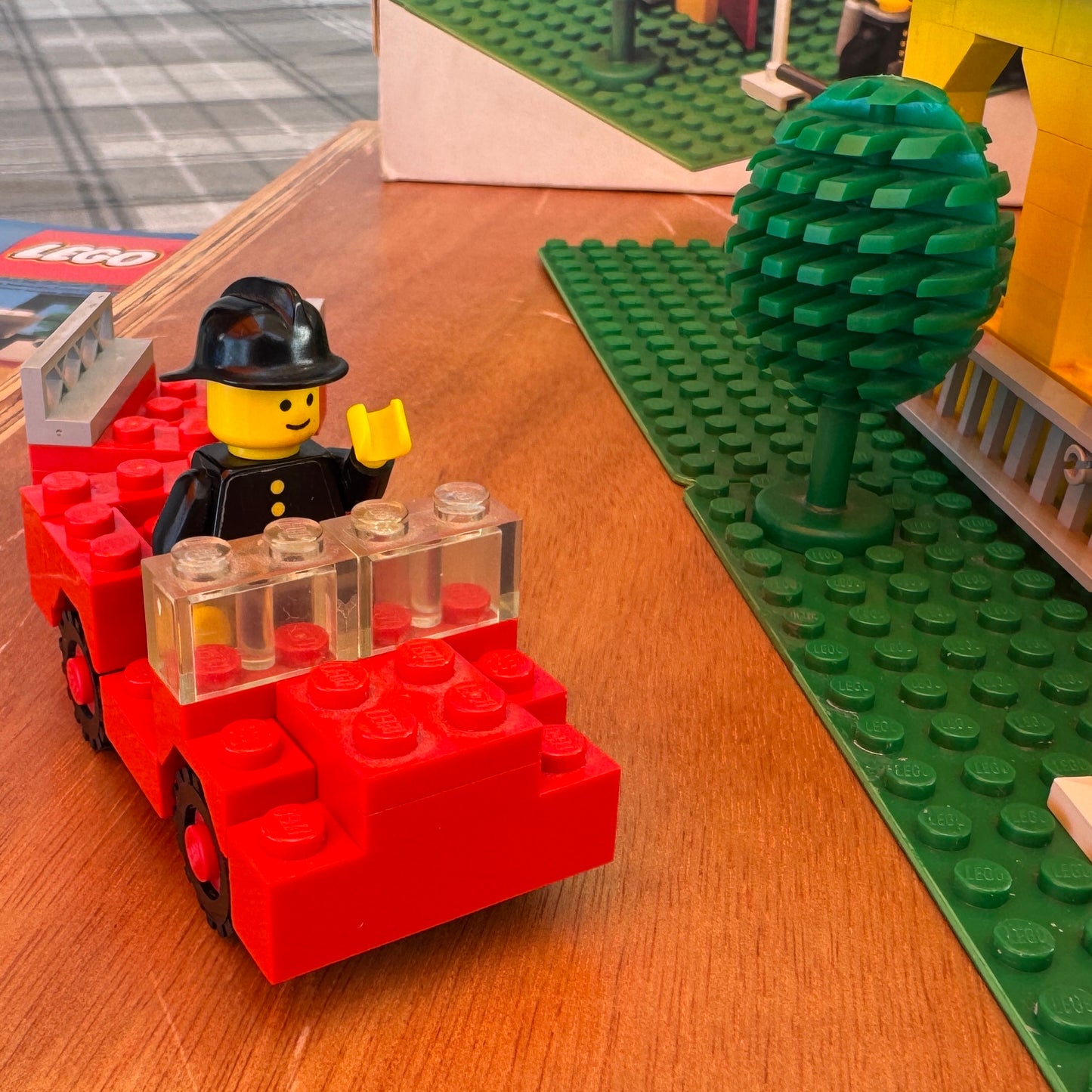 Alte LEGO Feuerwache 374 komplett mit OVP